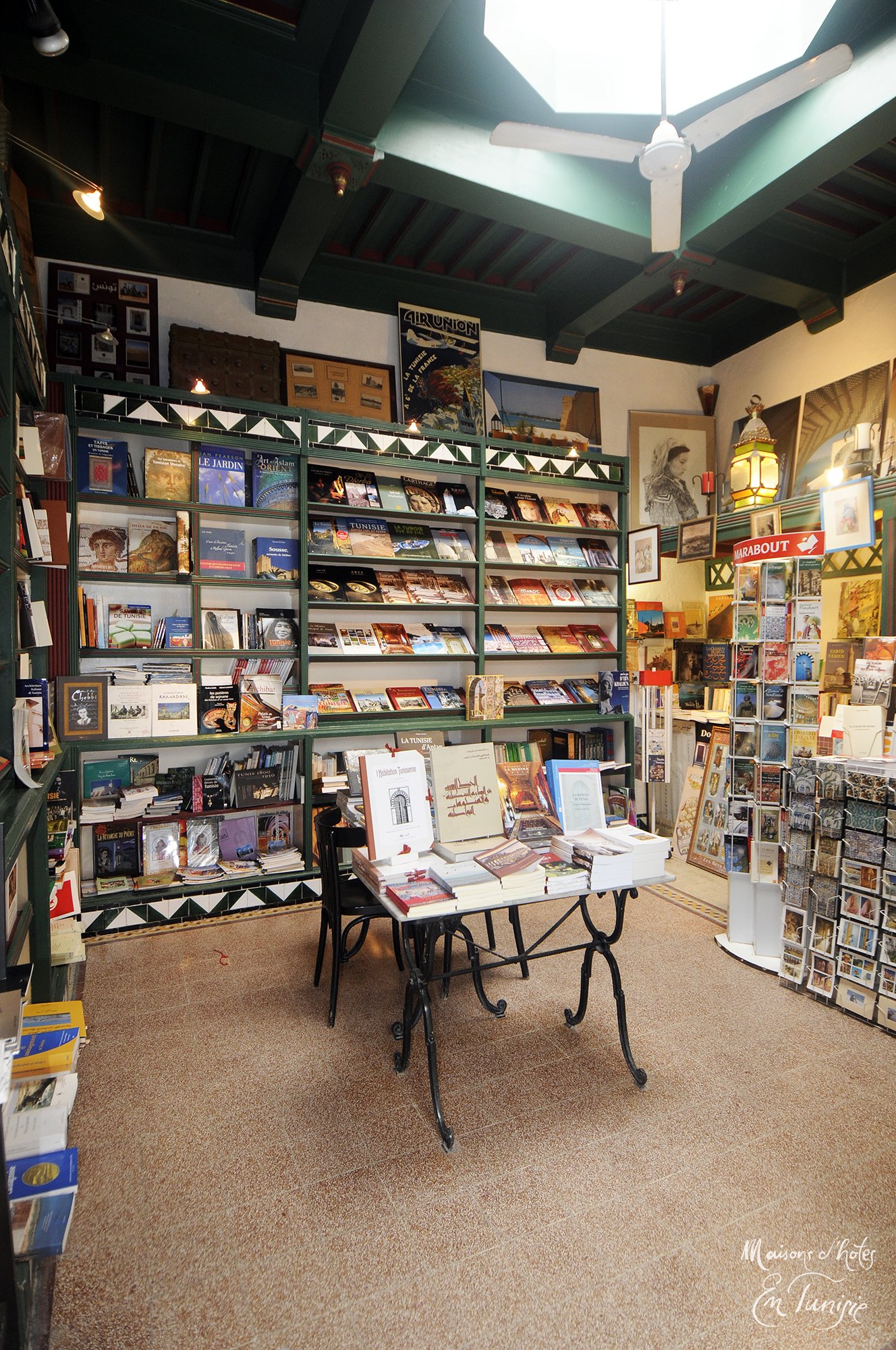Coffee Table Books : Al-Diwan Bookstore